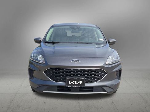 Used 2020 Ford Escape SE FWD image 9