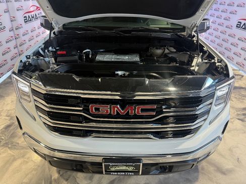 Used 2025 GMC Sierra 1500 SLT image 55