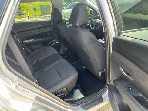 Used 2026 Hyundai Tucson SE FWD image 16