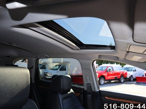 Used 2018 Honda CR-V Touring image 28