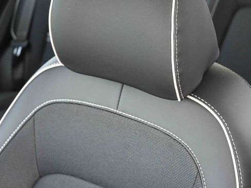 New 2026 Hyundai Venue SEL image 26