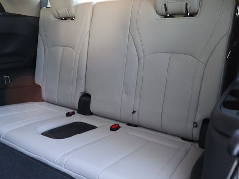 Certified 2026 INFINITI QX60 Luxe w/ Cargo Package image 17