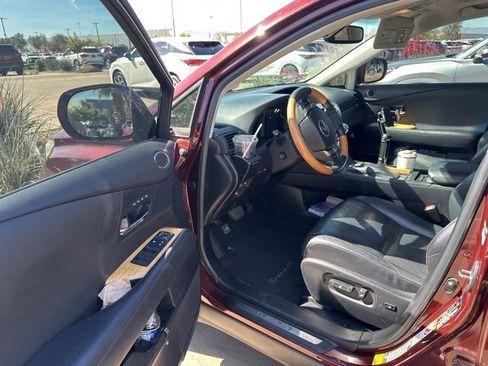 Used 2015 Lexus RX 450h FWD image 3