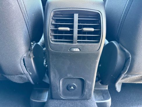 Used 2024 Ford Escape Active AWD/4WD image 33