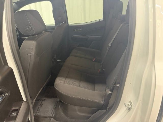 Used 2024 Chevrolet Colorado LT AWD/4WD image 14