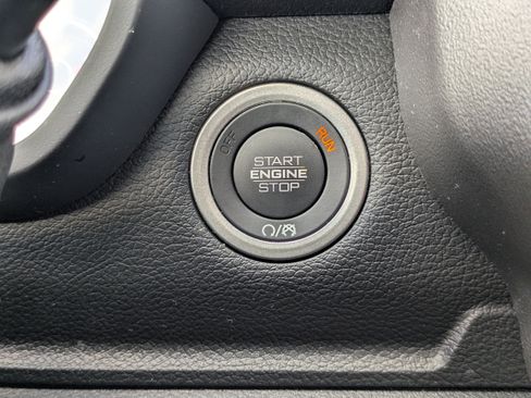 Used 2026 RAM 2500 Big Horn AWD/4WD image 29