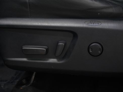 Used 2021 Toyota Tundra Limited w/ Limited Premium Package image 27