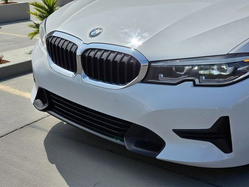 Used 2021 BMW 330i Sedan w/ Driving Assistance Package image 7