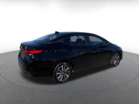 Used 2025 Nissan Versa SV image 15