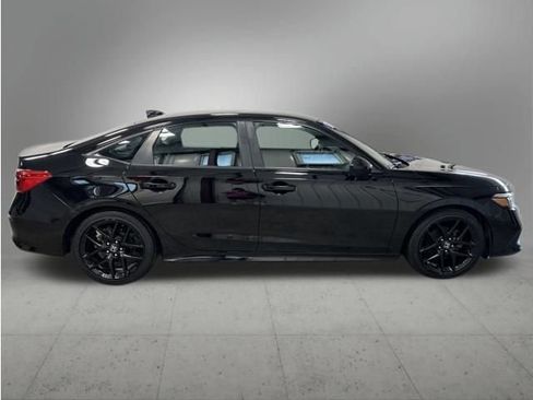 Used 2024 Honda Civic Sport image 7