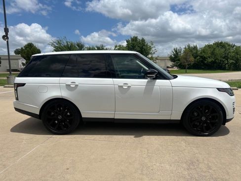 Used 2019 Land Rover Range Rover HSE image 5