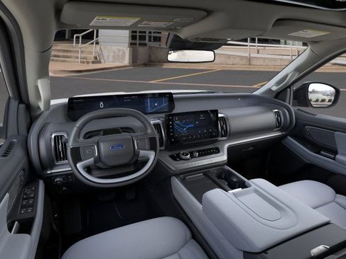 New 2025 Ford Expedition Max Platinum w/ Driver's Package AWD/4WD image 11