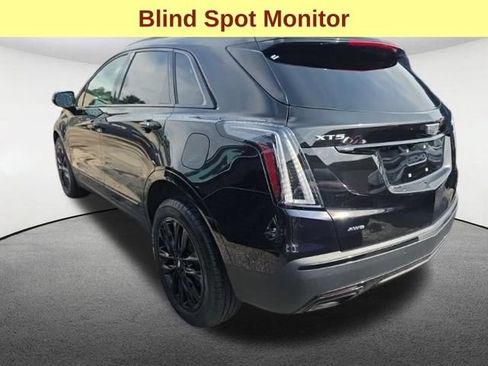 Used 2022 Cadillac XT5 Sportv w/ LPO, ONYX Package AWD/4WD image 7