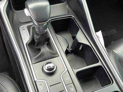 Used 2022 Kia Sorento S FWD image 21