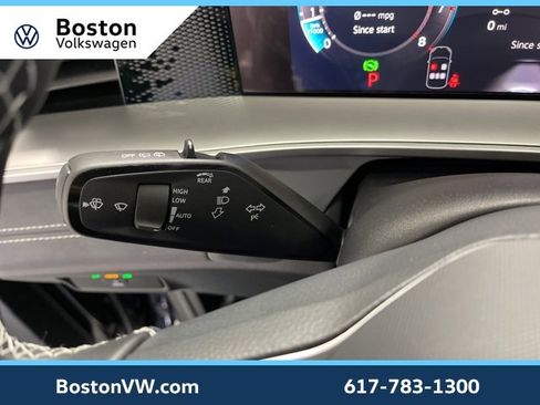 New 2026 Volkswagen Tiguan SE image 19