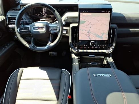 New 2026 GMC Yukon AT4 Ultimate AWD/4WD image 19
