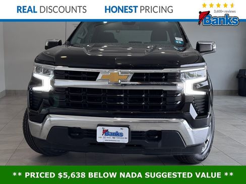 Certified 2022 Chevrolet Silverado 1500 LT image 3