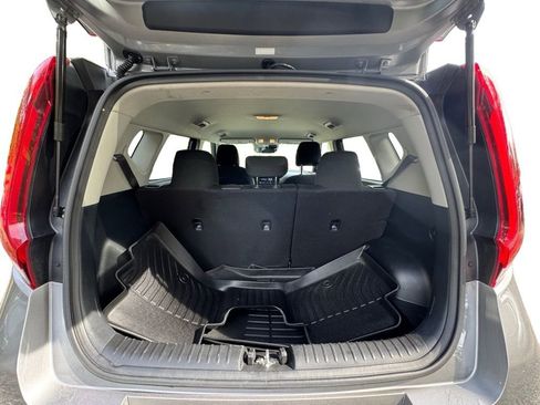 Used 2022 Kia Soul LX w/ Technology Package image 20