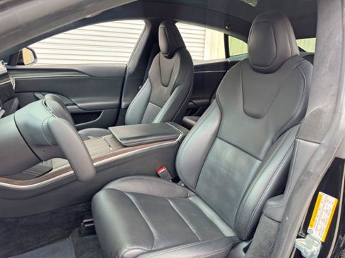 Used 2022 Tesla Model S AWD/4WD image 40