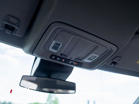 Used 2023 GMC Sierra 1500 Elevation image 37