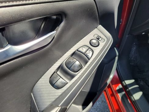 Used 2025 Nissan Sentra SV FWD image 32