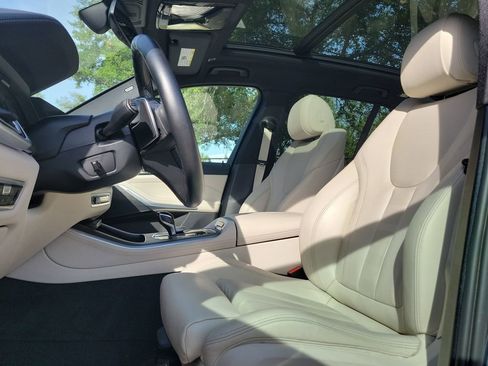 Used 2022 BMW X5 xDrive40i AWD/4WD image 19