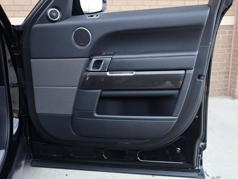 Used 2019 Land Rover Range Rover Sport SVR AWD/4WD image 30