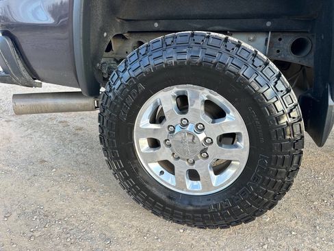 Used 2015 GMC Sierra 2500 SLE w/ Suspension Package, Off-Road image 34