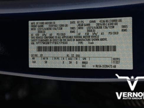 New 2026 Ford F250 Lariat w/ Black Appearance Package image 48