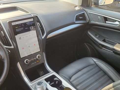 Certified 2023 Ford Edge SEL w/ Convenience Package AWD/4WD image 29