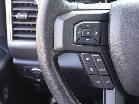 Used 2019 Ford F150 XLT w/ Equipment Group 302A Luxury AWD/4WD image 11