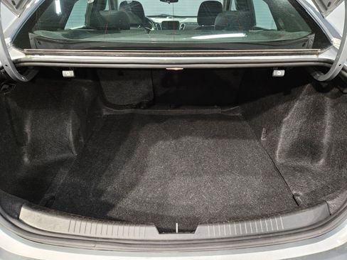 Used 2024 Chevrolet Malibu LT image 18