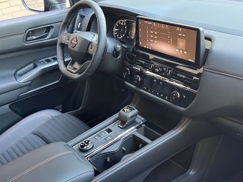 New 2026 Nissan Pathfinder Rock Creek AWD/4WD image 9