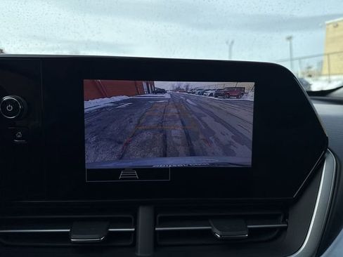 Used 2024 Chevrolet Trax LS image 24