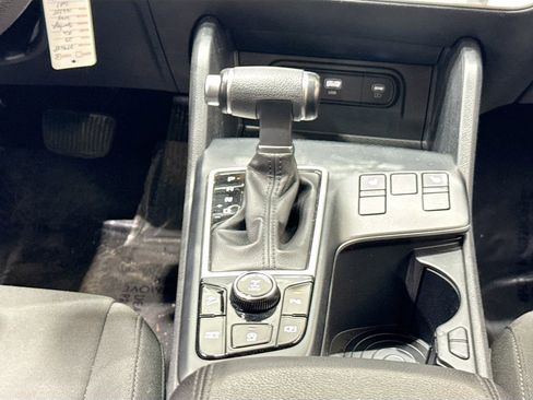 Used 2023 Kia Sportage LX image 24
