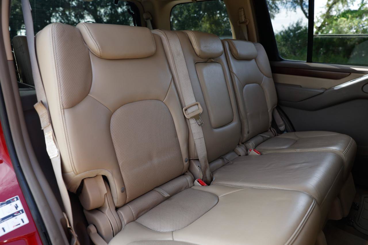 Used 2009 Nissan Pathfinder LE AWD/4WD image 14