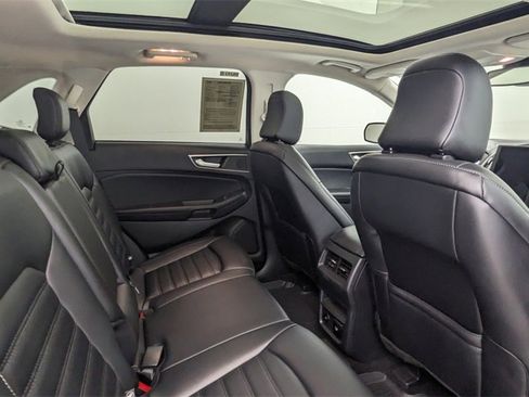 Certified 2022 Ford Edge SEL w/ Convenience Package image 37