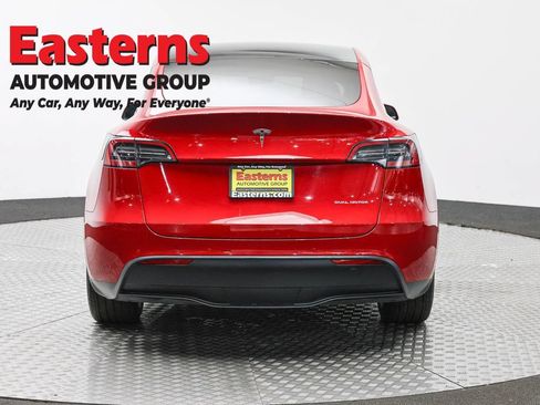 Used 2021 Tesla Model Y Long Range AWD/4WD image 6