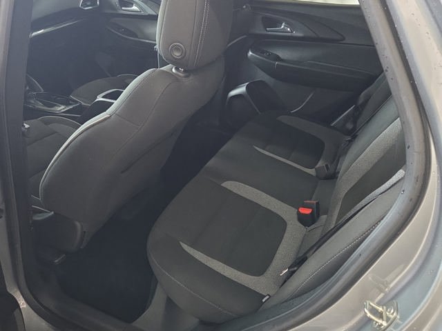 Used 2023 Chevrolet TrailBlazer LT FWD image 11