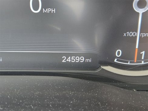 Used 2024 Genesis GV80 2.5T image 26