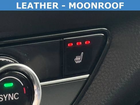 Certified 2026 Honda HR-V EX-L image 18