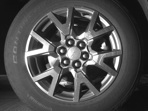 Used 2023 GMC Acadia SLT FWD image 13