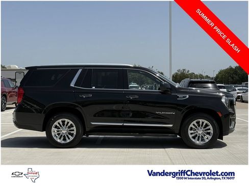 Certified 2023 GMC Yukon SLT AWD/4WD image 3