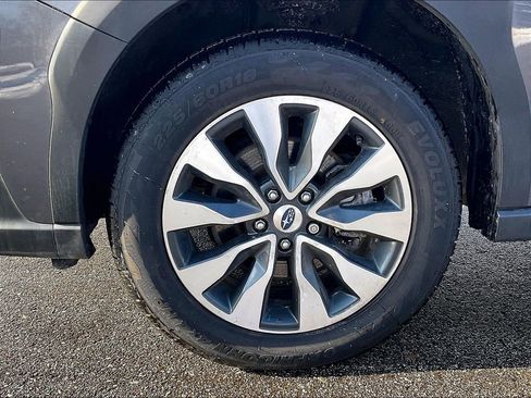 Used 2023 Subaru Outback Limited image 7