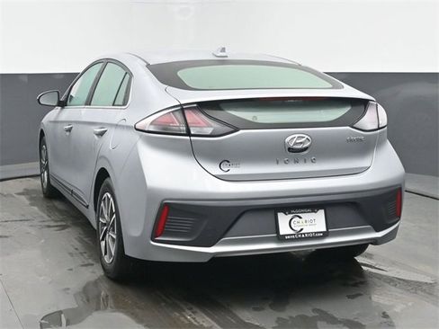 Used 2021 Hyundai Ioniq Limited image 4