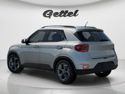 New 2026 Hyundai Venue SEL FWD image 7