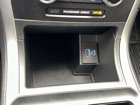 Certified 2024 Ford Edge SE w/ Cargo Accessory Package AWD/4WD image 22