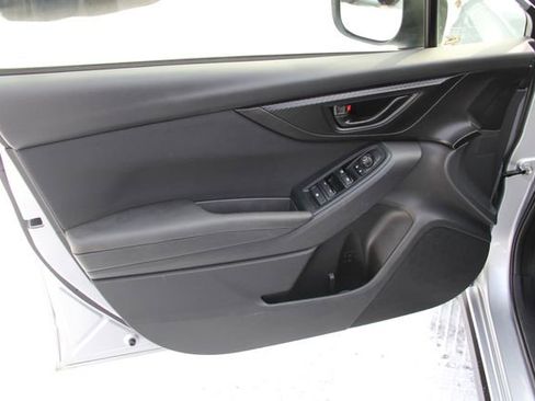 Certified 2023 Subaru Crosstrek 2.0i image 14