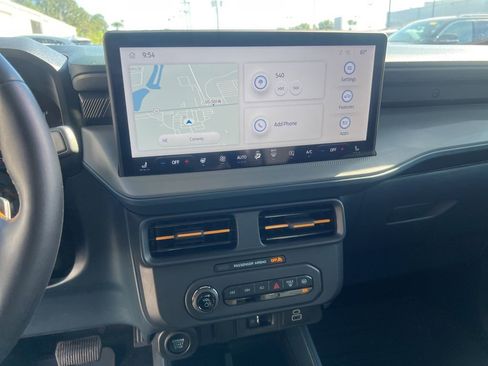 Used 2025 Ford Maverick Tremor AWD/4WD image 18