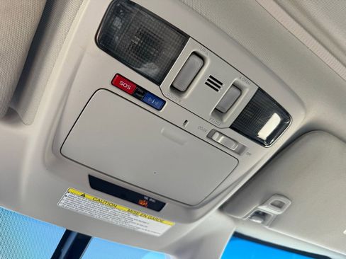 Used 2019 Subaru Outback 2.5i Premium image 30